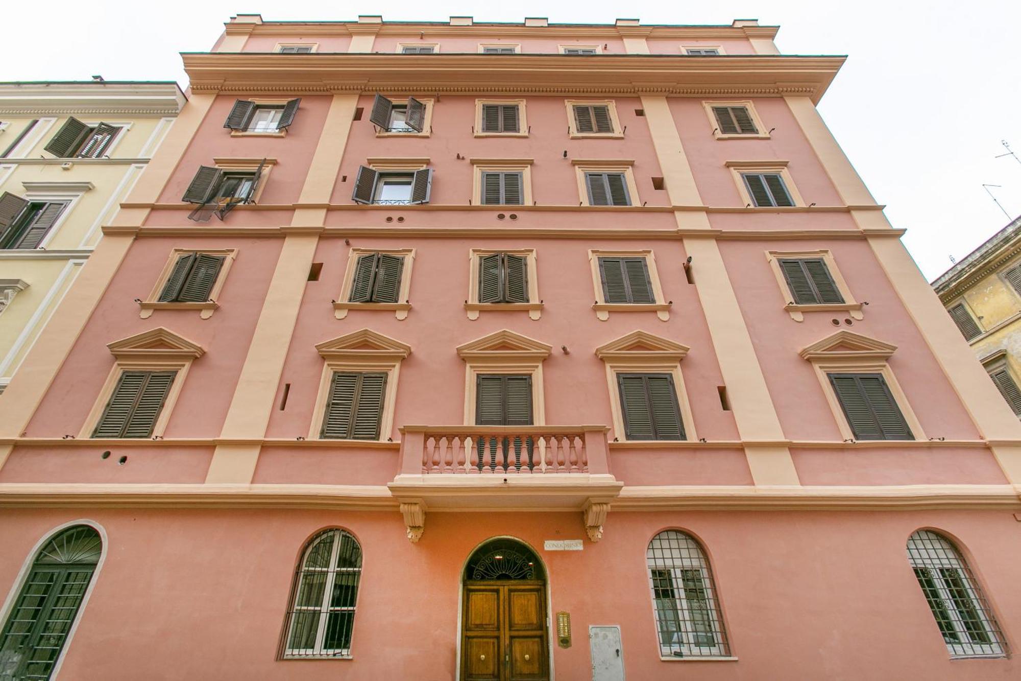 Wwb Colosseo Rzym Zewnętrze zdjęcie